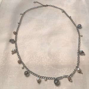 Sabika crystal and pearl necklace